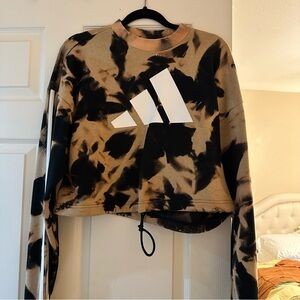Adidas cropped sweatshirt xs